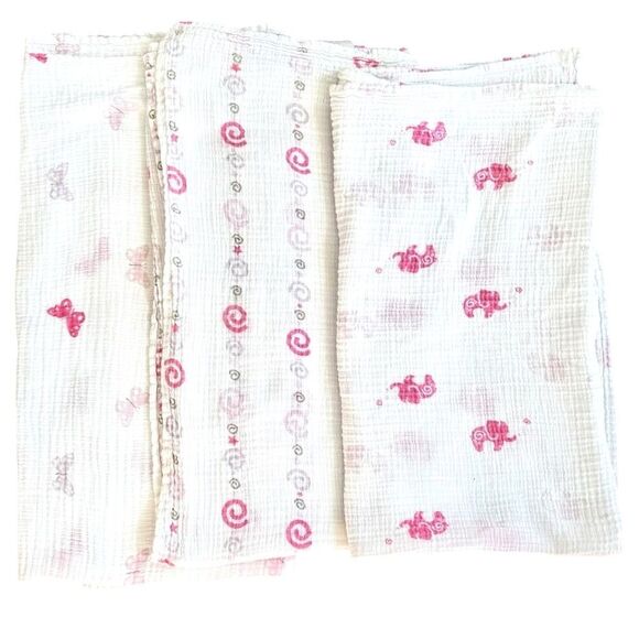 Aden by Aden + Anais Bundle of 3 Baby Girls 100% Cotton Lightweight Blankets. - Picture 1 of 8